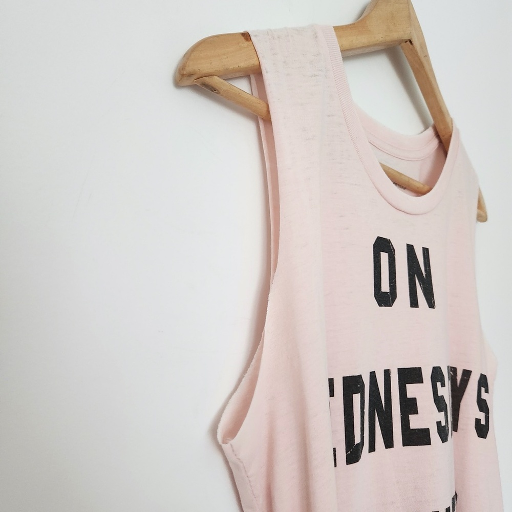 Y2K Mean Girls Pink Graphic Tank Top On Wednesdays We Wear Pink Movie Tee Small - Picture 4 of 12